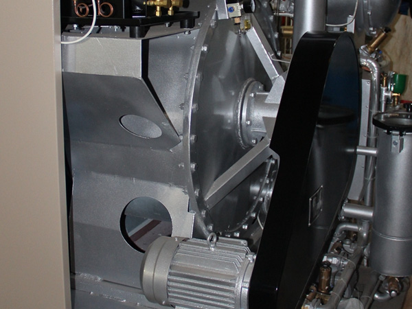 人性化的構(gòu)思,完善的故障顯示功能,更安全、方便用戶操作 人性化的構(gòu)思,完善的故障顯示功能,更安全、方便用戶操作